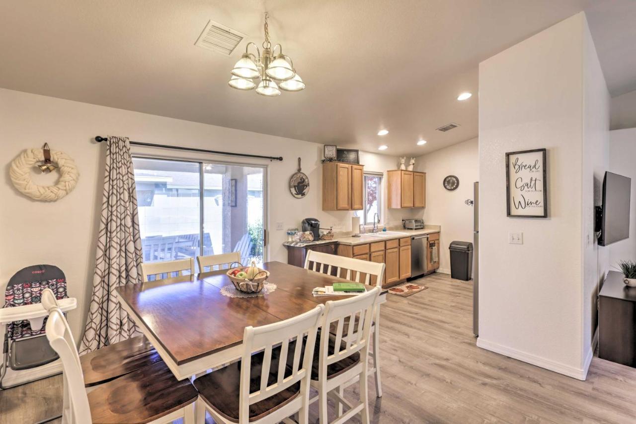 Kid-Friendly Kingman Home Near Parks And Dining מראה חיצוני תמונה